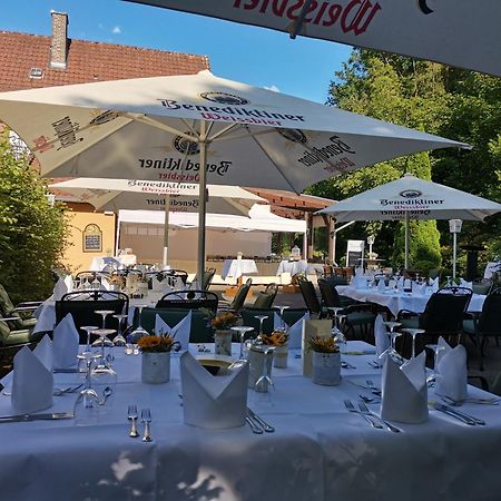 Hotel Holter Schlosskrug Schloß Holte-Stukenbrock 外观 照片